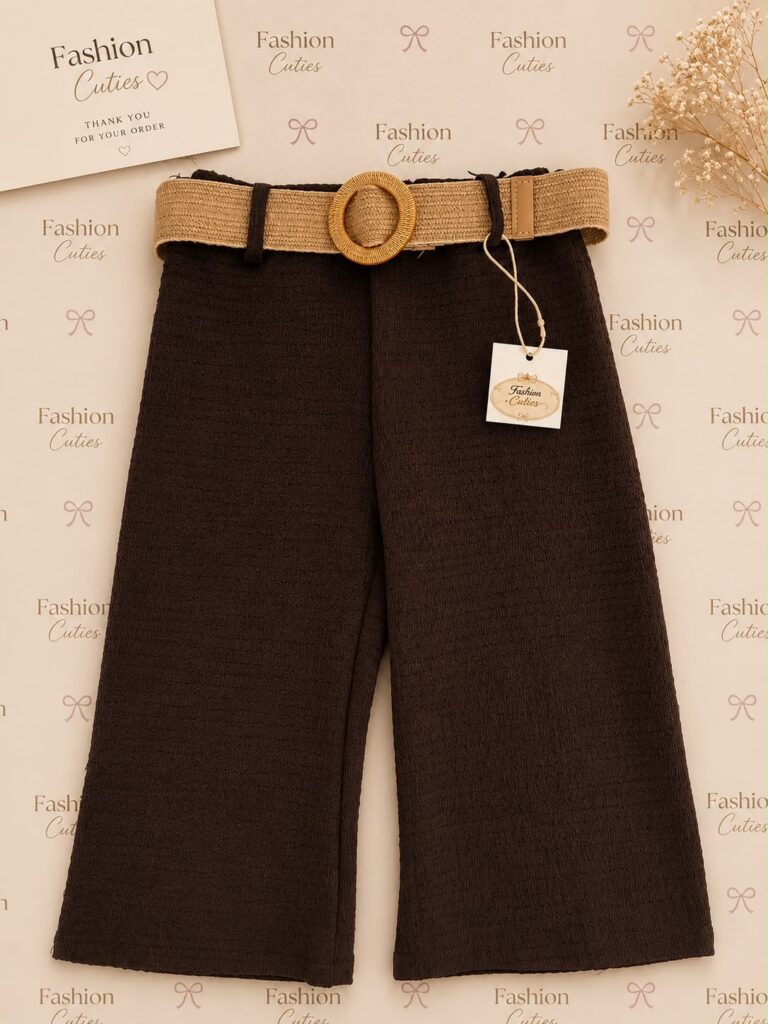 Bruine broek met riem